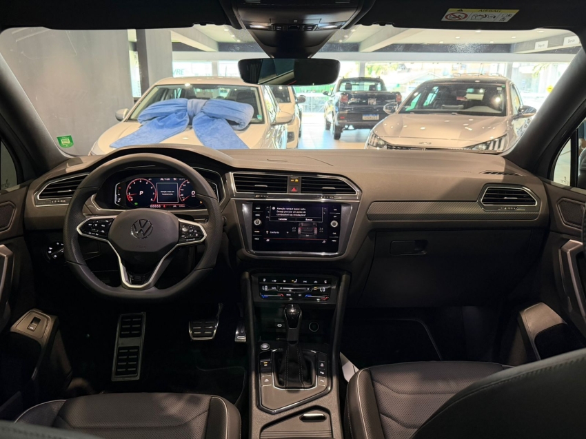 volkswagen tiguan 2.0 300 tsi gasolina allspace r-line automatico 4p 202515