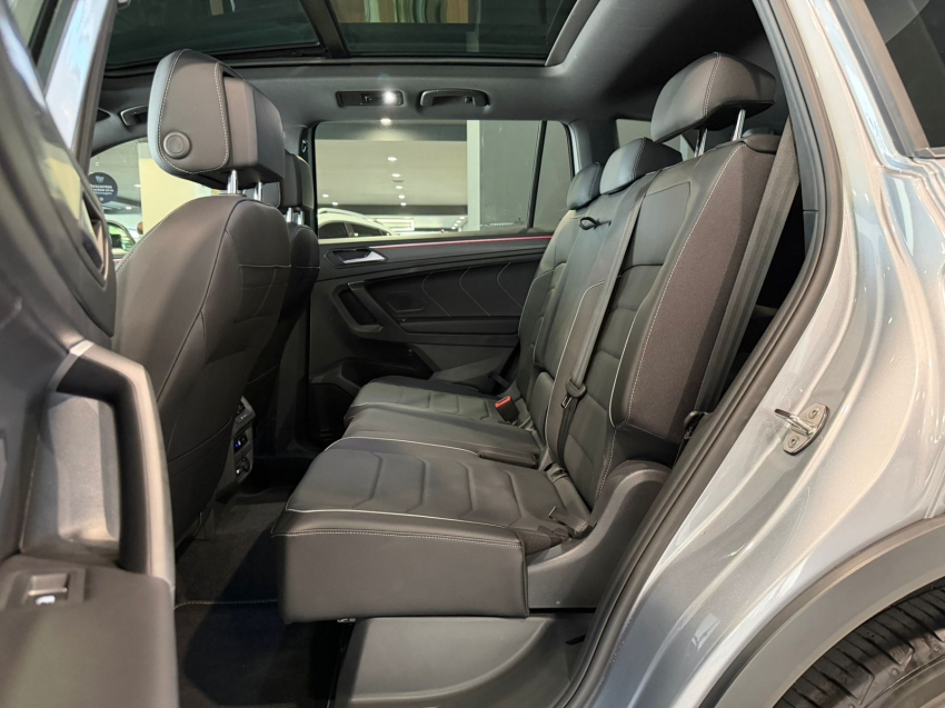 volkswagen tiguan 2.0 300 tsi gasolina allspace r-line automatico 4p 202518