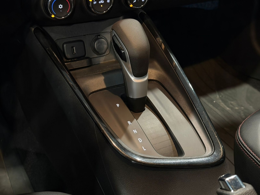 chevrolet onix 1.0 turbo flex rs automatico 4p 202410