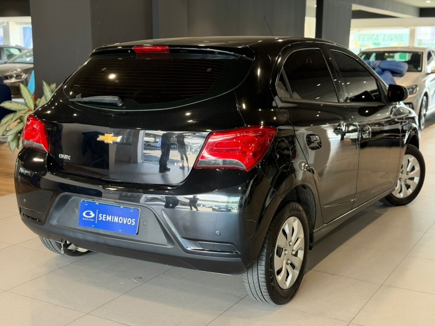 chevrolet onix 1.0 mpfi lt 8v flex 4p manual 201912