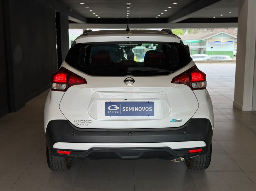 nissan kicks 1.6 16v flexstart sl 4p xtronic flex 5p automatico 201814