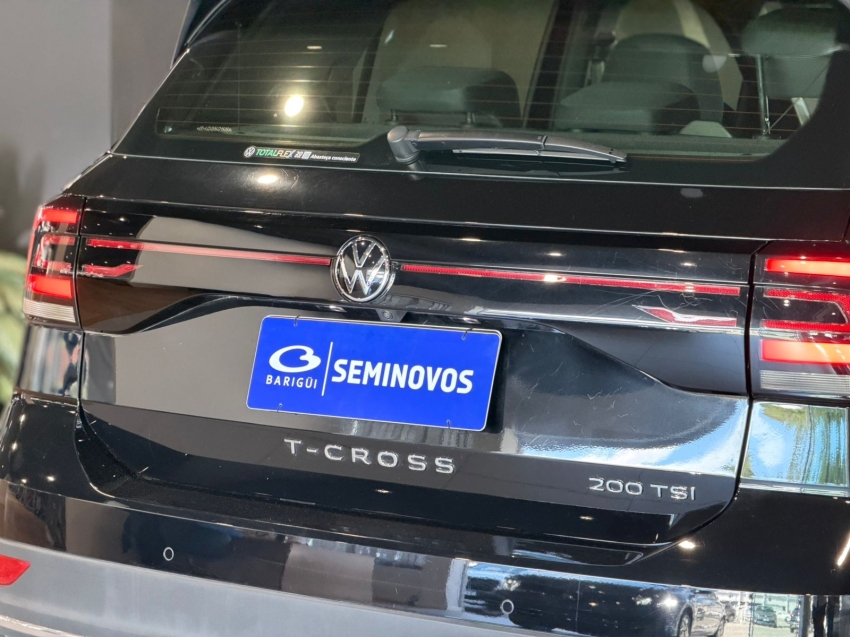 volkswagen t-cross 1.0 200 tsi total flex comfortline automatico 4p 202413