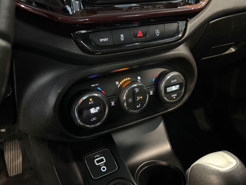 fiat toro 1.8 16v evo flex freedom at6 4p automatico 20209