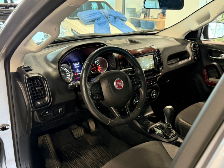 fiat toro 1.8 16v evo flex freedom at6 4p automatico 20205