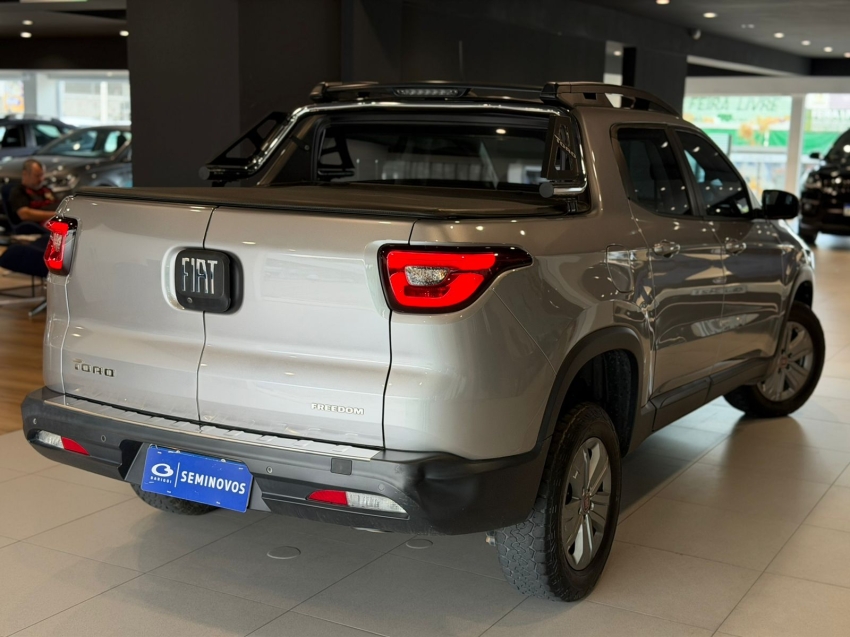 fiat toro 1.8 16v evo flex freedom at6 4p automatico 202014