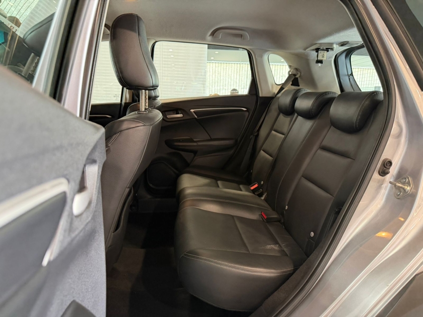 wr-v exl 1.5 cvt flexone11