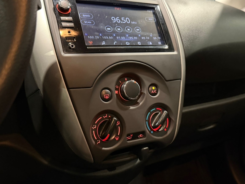 nissan versa 1.6 16v flexstart sv 4p xtronic flex 5p automatico 20209