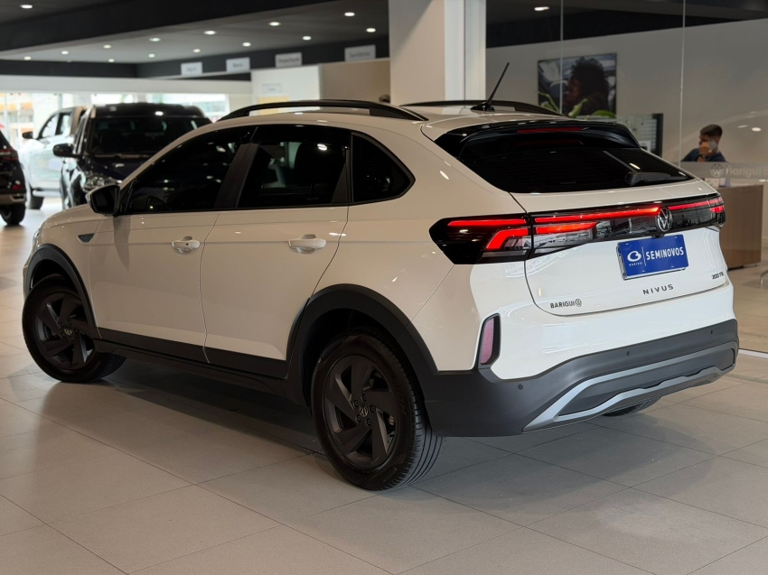 volkswagen nivus 1.0 200 tsi total flex comfortline automatico 5p 202615