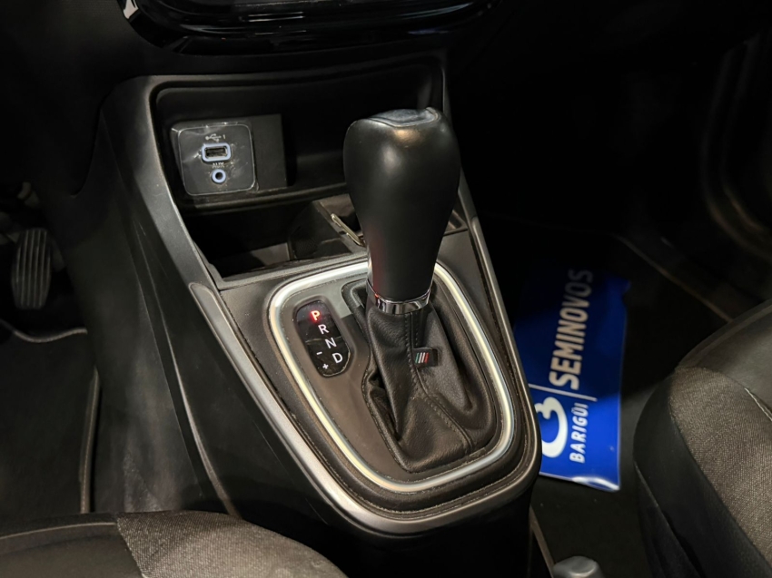 fiat strada 1.3 firefly flex volcano cd cvt 5p automatico 202410