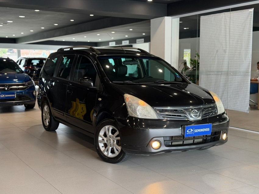 nissan grand livina 1.8 sl 16v flex 4p automatico 5p manual 2013