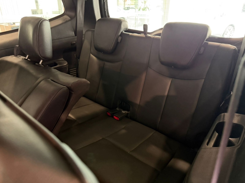 nissan grand livina 1.8 sl 16v flex 4p automatico 5p manual 201313