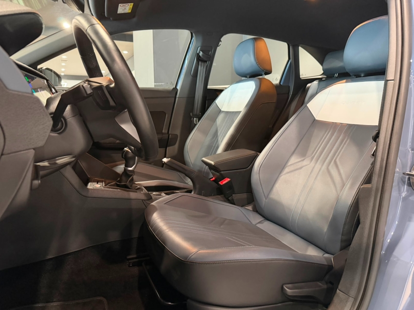volkswagen nivus 1.0 200 tsi total flex highline automatico 4p 20256