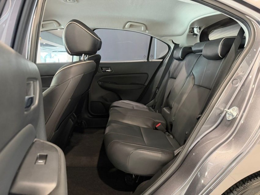 honda city 1.5 i-vtec flex hatch touring cvt 5p automatico 202312