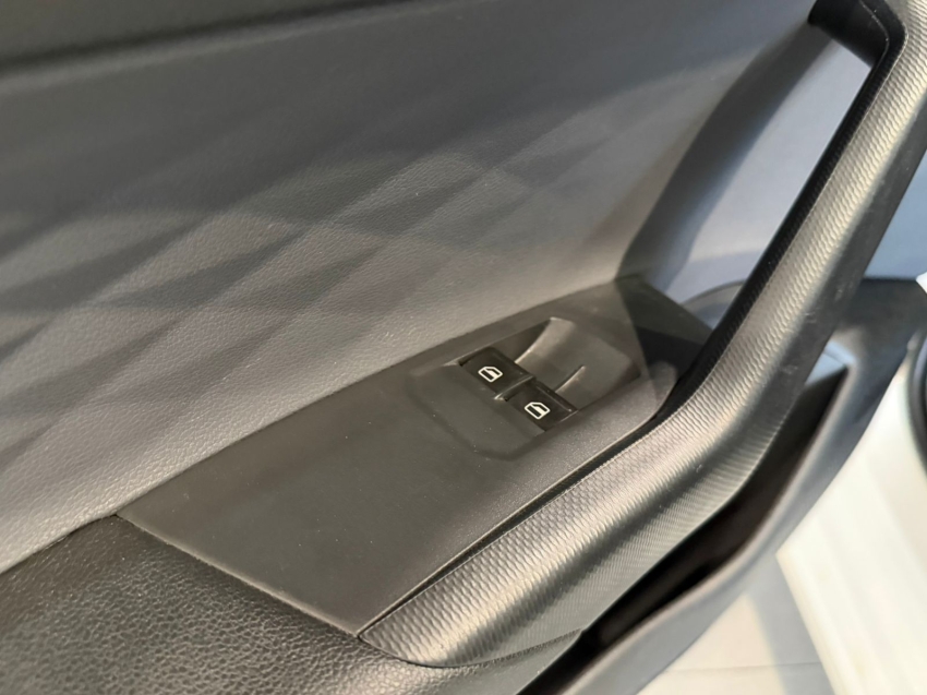 volkswagen polo 1.0 mpi track manual flex 4p 20253