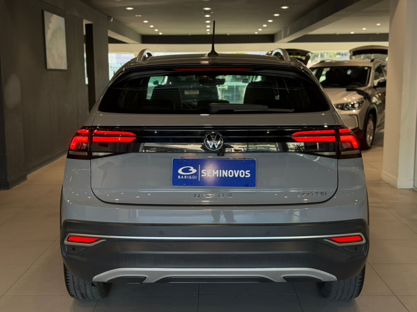 volkswagen nivus 1.0 200 tsi total flex highline automatico 4p 202315