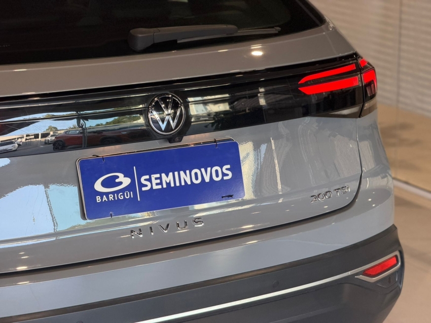 volkswagen nivus 1.0 200 tsi total flex highline automatico 4p 202316