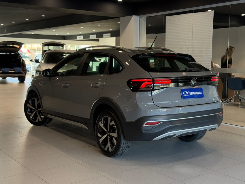 volkswagen nivus 1.0 200 tsi total flex highline automatico 4p 202314
