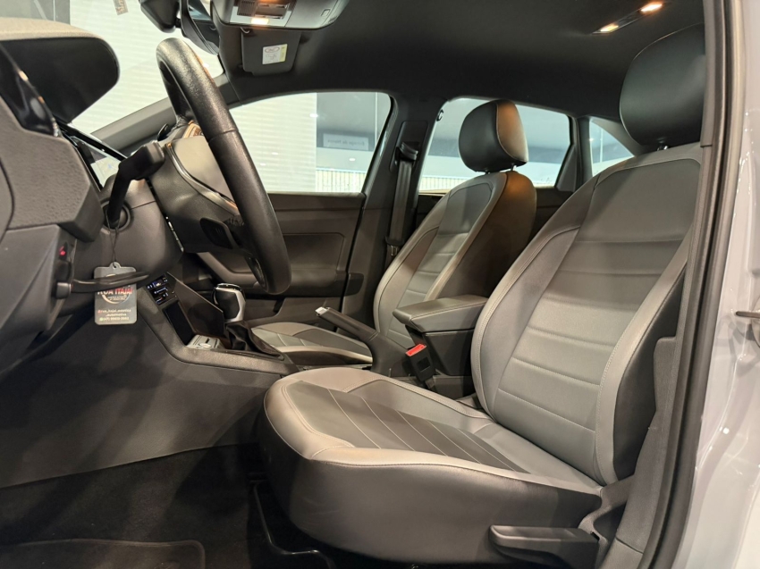 volkswagen nivus 1.0 200 tsi total flex highline automatico 4p 20236