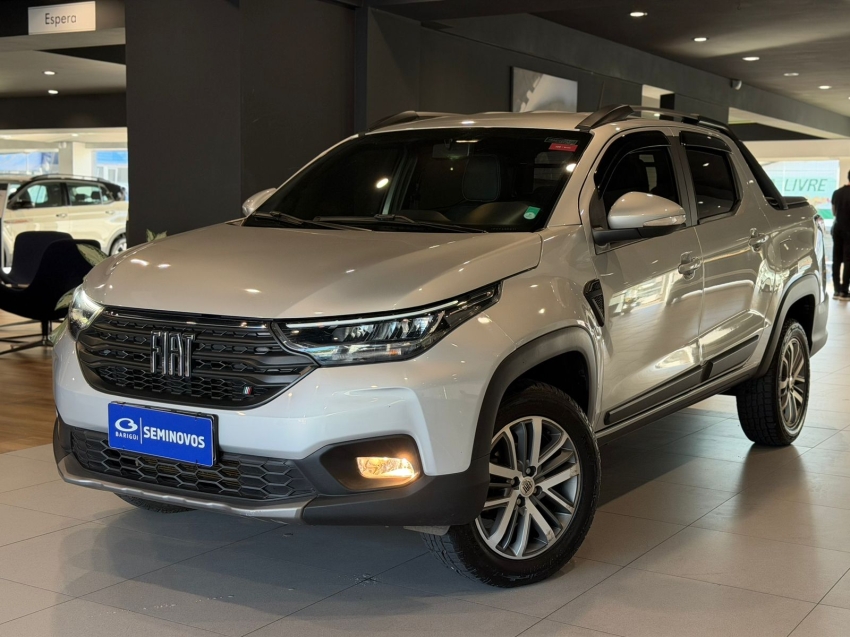 fiat strada 1.3 firefly flex volcano cd cvt 4p automatico 20232