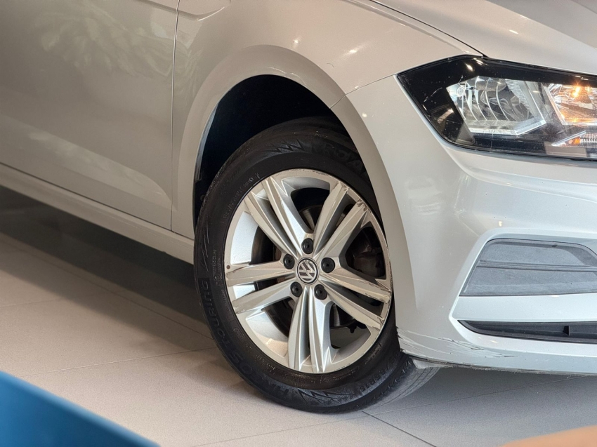 volkswagen polo 1.0 mpi total flex manual 4p 20181