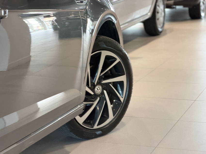 volkswagen virtus 1.0 200 tsi highline automatico flex 4p 202216