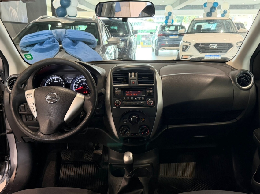 nissan versa 1.6 16v flex sl 4p manual 201613