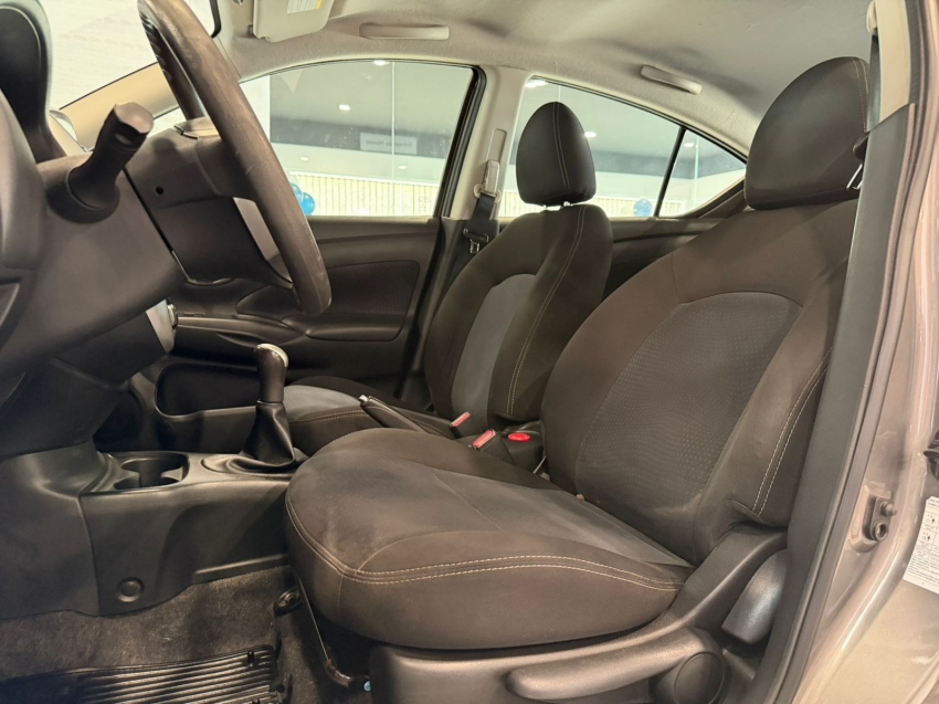 nissan versa 1.6 16v flex sl 4p manual 20164