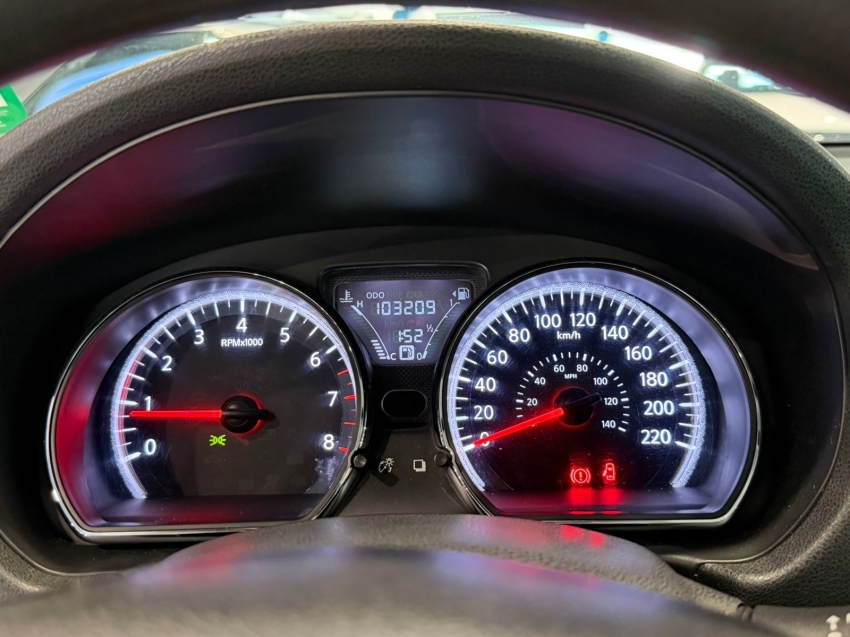 nissan versa 1.6 16v flex sl 4p manual 20168