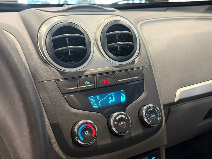 chevrolet agile 1.4 mpfi ltz 8v flex 4p manual 201210