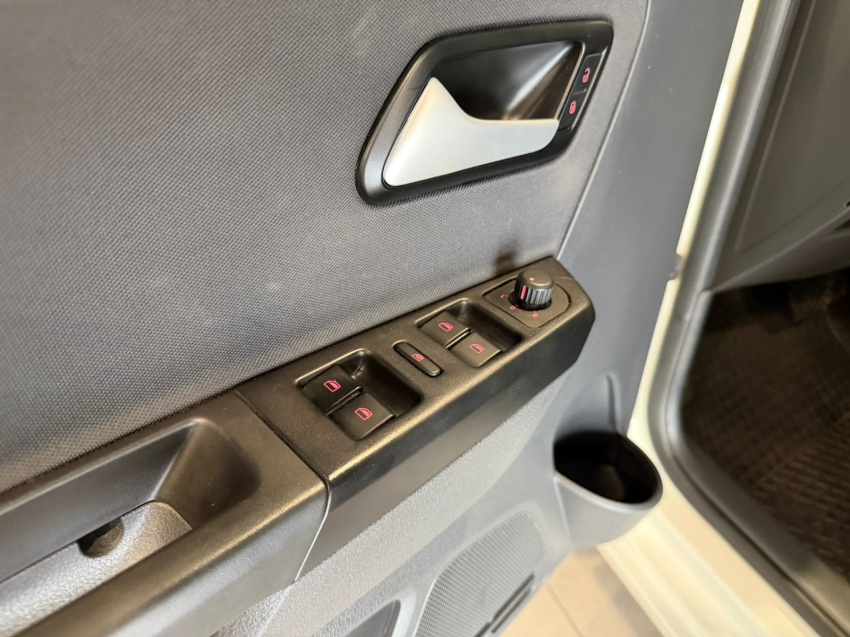 volkswagen fox 1.6 msi comfortline 8v flex 4p automatizado automatico 20176