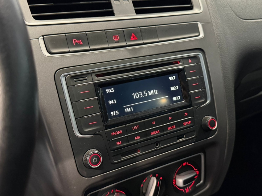 volkswagen fox 1.6 msi comfortline 8v flex 4p automatizado automatico 201710