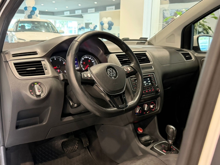 volkswagen fox 1.6 msi comfortline 8v flex 4p automatizado automatico 20175