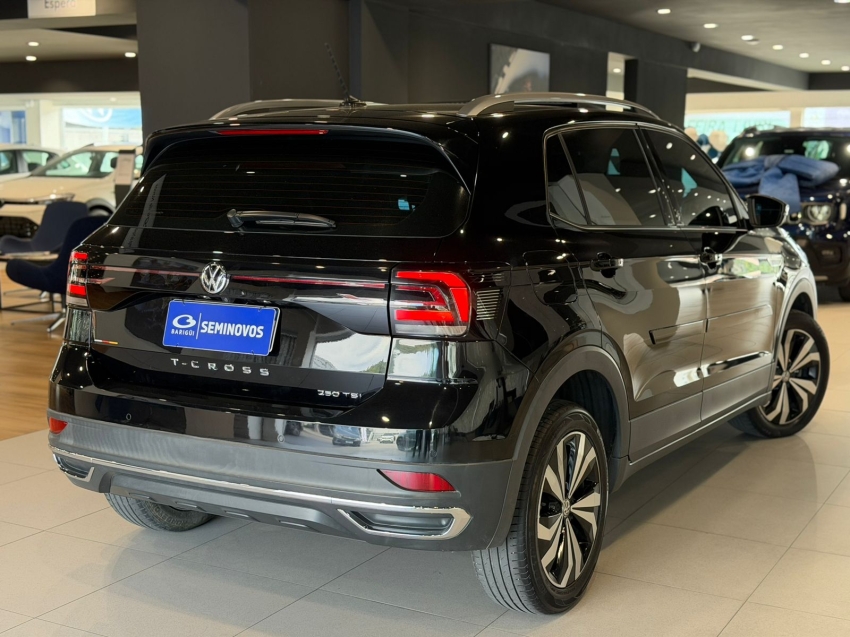 volkswagen t-cross 1.4 250 tsi total flex highline automatico 4p 202117
