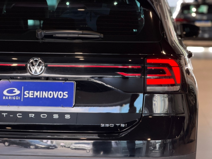 volkswagen t-cross 1.4 250 tsi total flex highline automatico 4p 202116