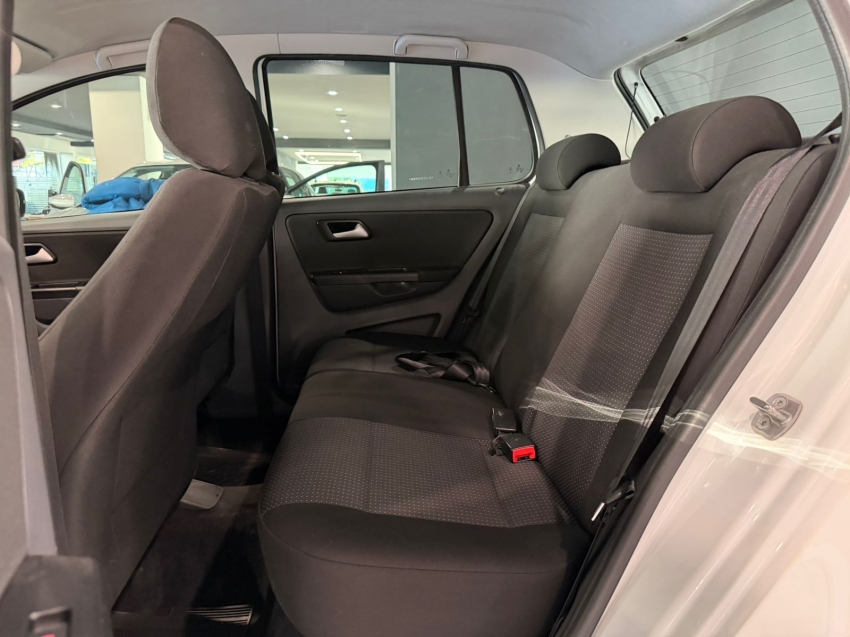 volkswagen fox 1.6 msi total flex connect 4p i-motion semiautomatico 201913