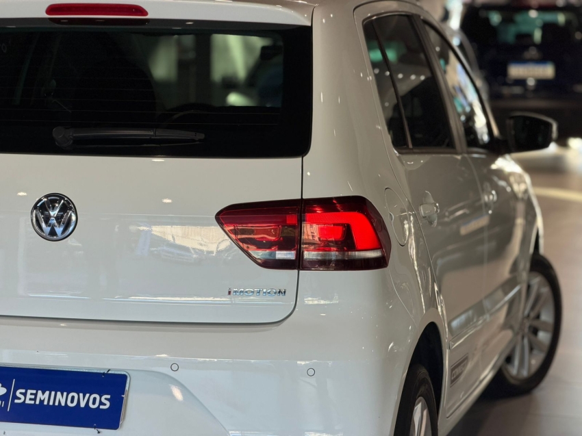 volkswagen fox 1.6 msi total flex connect 4p i-motion semiautomatico 201915
