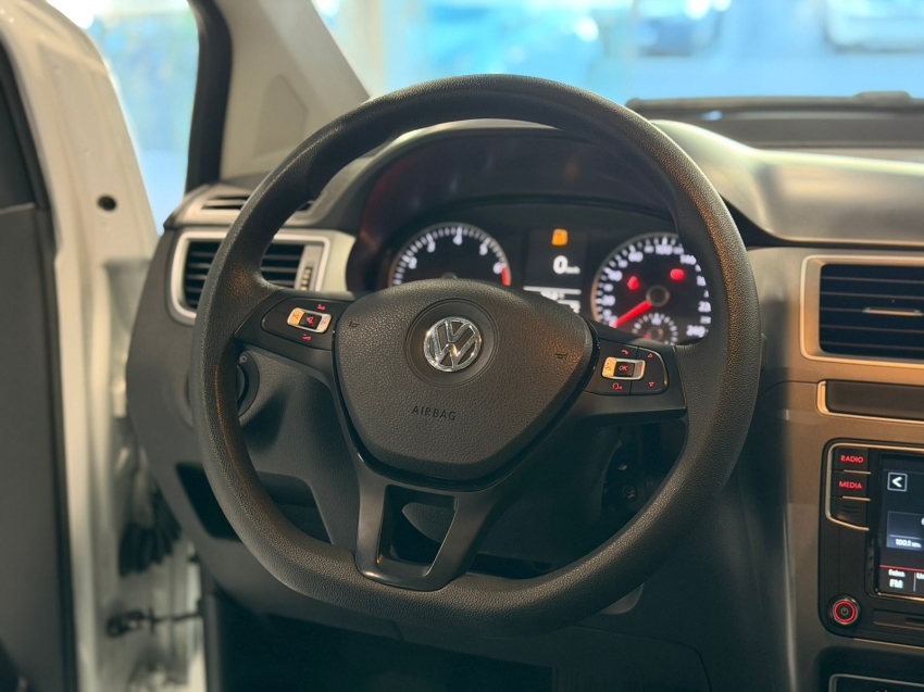 volkswagen fox 1.6 msi total flex connect 4p i-motion semiautomatico 20197