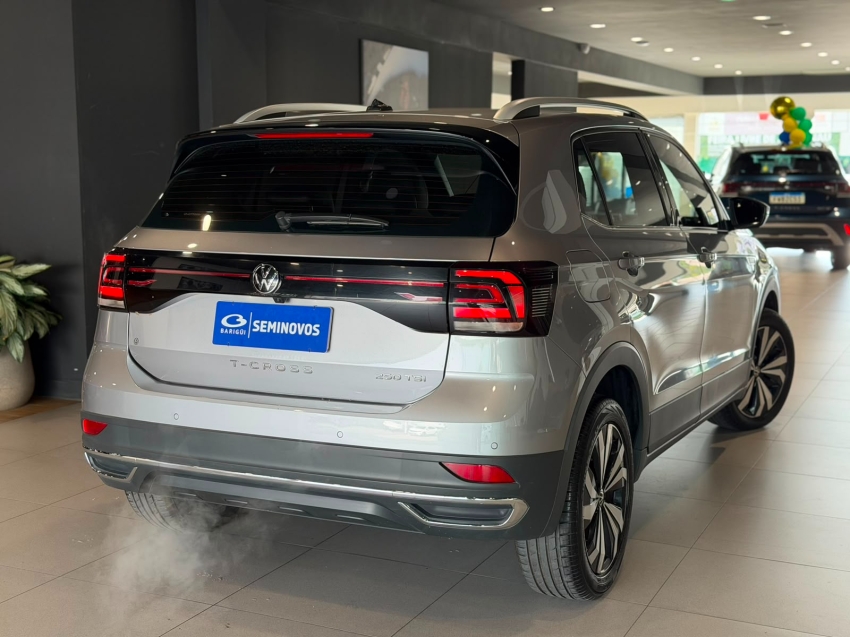 volkswagen t-cross 1.4 250 tsi total flex highline automatico 4p 202416