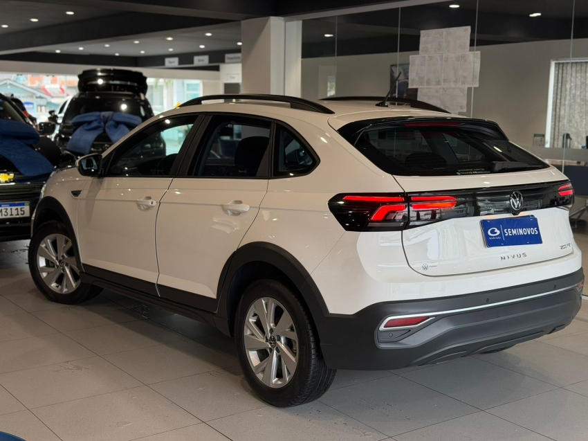volkswagen nivus 1.0 200 tsi total flex comfortline automatico 4p 202415