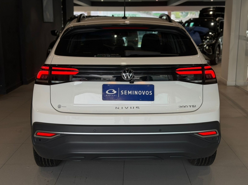 volkswagen nivus 1.0 200 tsi total flex comfortline automatico 4p 202416