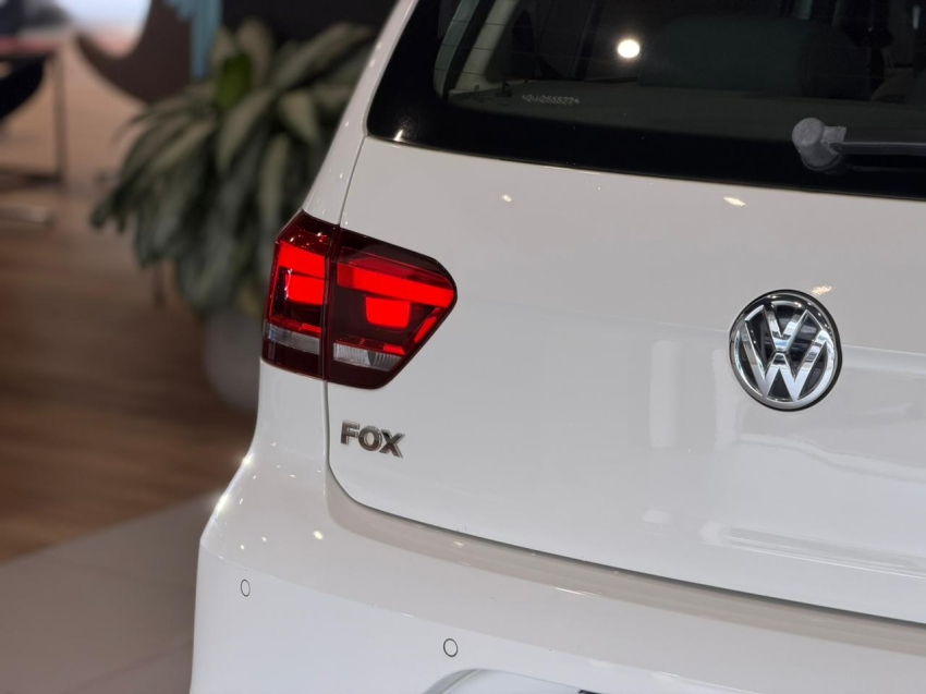 volkswagen fox 1.6 msi highline 16v flex 4p automatizado semiautomatico 201617