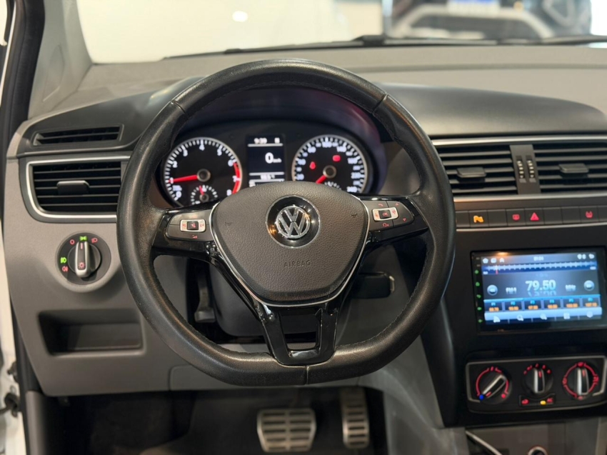 volkswagen fox 1.6 msi highline 16v flex 4p automatizado semiautomatico 20168