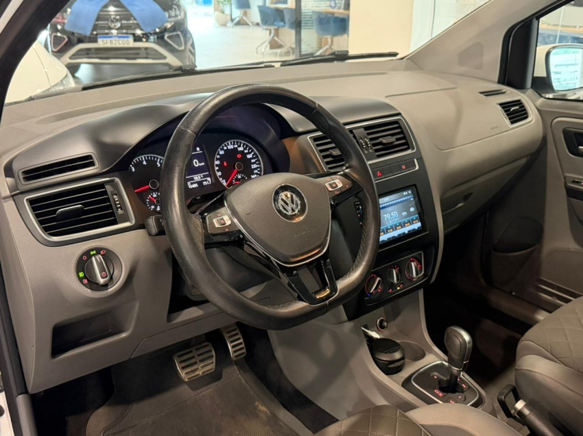 volkswagen fox 1.6 msi highline 16v flex 4p automatizado semiautomatico 20167