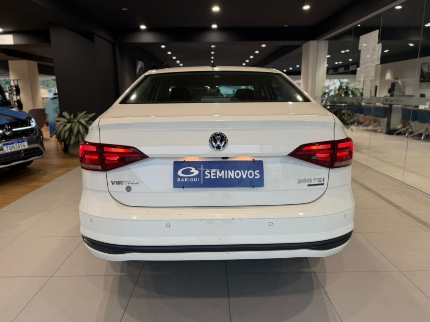 volkswagen virtus 1.0 200 tsi comfortline automatico flex 4p 202015