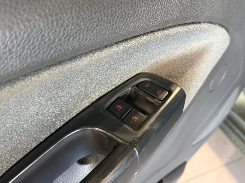 volkswagen voyage 1.0 mi 8v flex 4p manual 20104