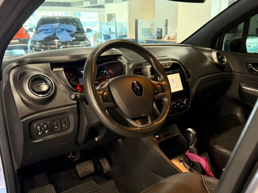 renault captur 2.0 16v hi-flex bose automatico flex 4p 20208
