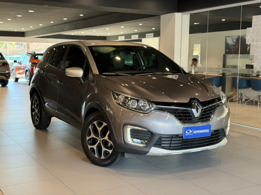 renault captur 2.0 16v hi-flex bose automatico flex 4p 2020