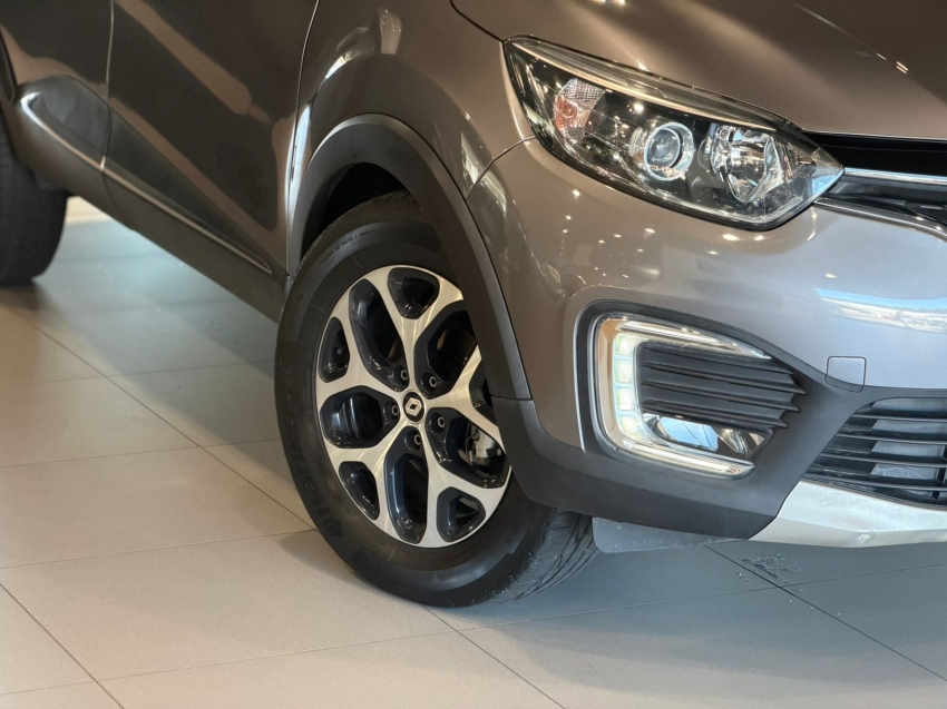 renault captur 2.0 16v hi-flex bose automatico flex 4p 20201