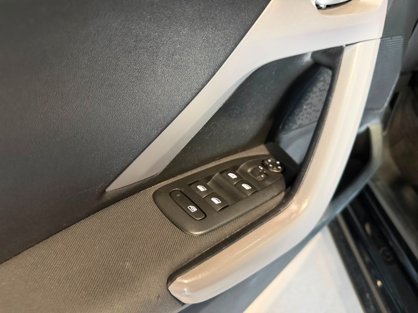 peugeot 208 1.2 active 12v flex 4p manual 20193