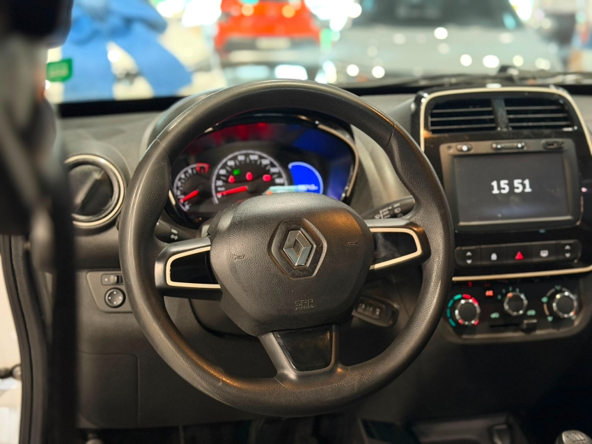 renault kwid 1.0 12v sce flex life manual 4p 20196